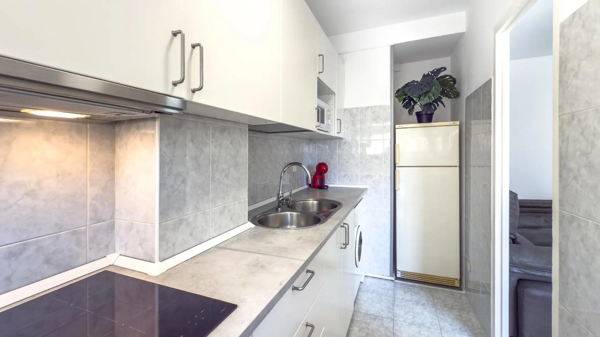 Hanami Avenida De Espana 1C Estepona Apartment